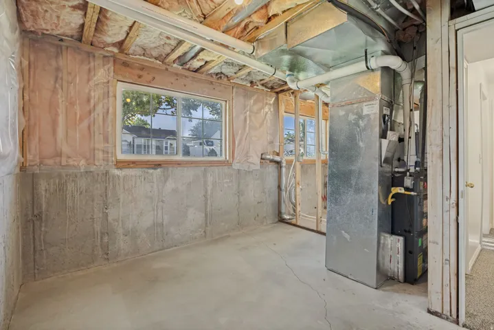 7481 S Red Heather Ln, West Jordan, Utah 84084