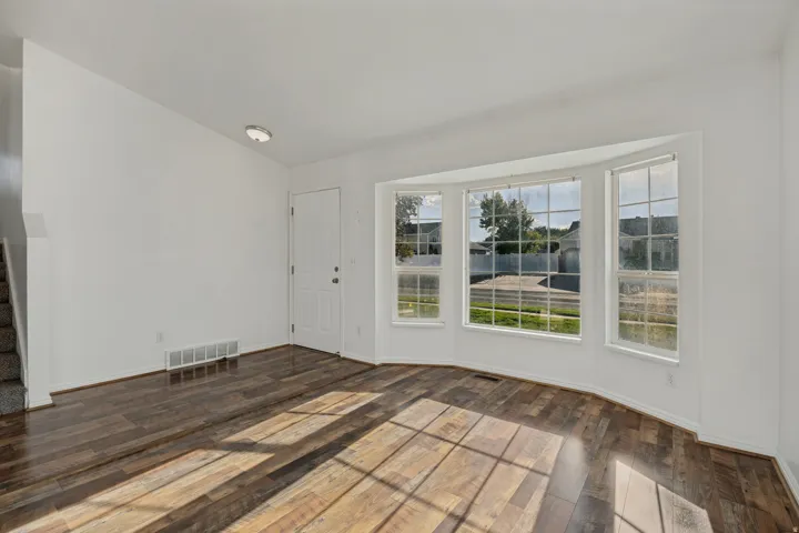 7481 S Red Heather Ln, West Jordan, Utah 84084