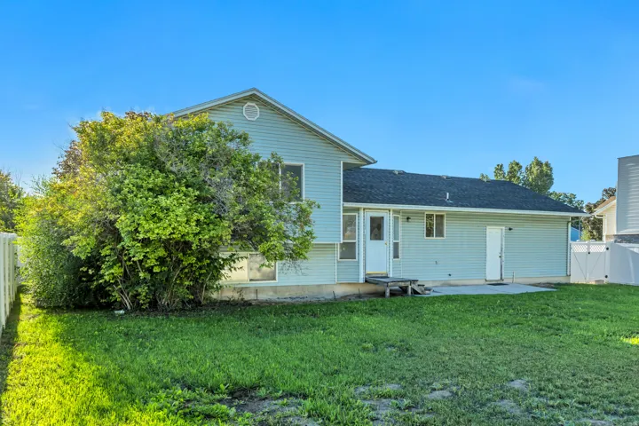 7481 S Red Heather Ln, West Jordan, Utah 84084
