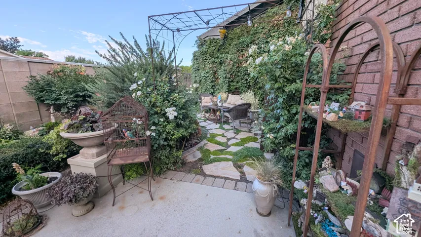 11505 S 1380 E, Sandy, Utah 84092