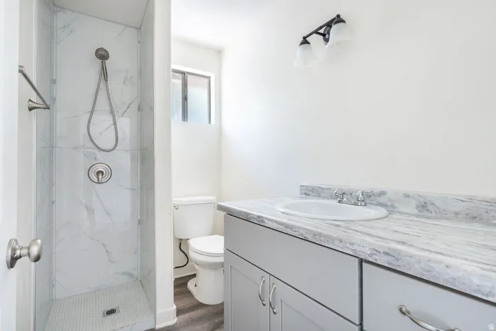 251 N Oak Cir, Springdale, Utah 84767