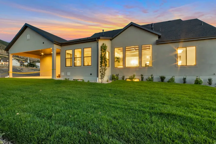 136 W Summerhill Ln, Centerville, Utah 84014