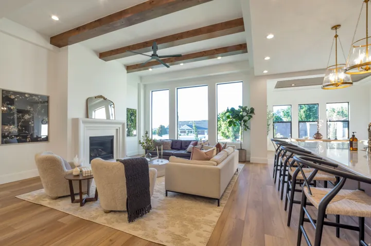 136 W Summerhill Ln, Centerville, Utah 84014
