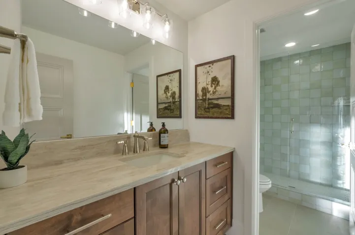 136 W Summerhill Ln, Centerville, Utah 84014