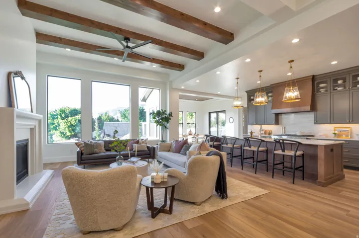 136 W Summerhill Ln, Centerville, Utah 84014