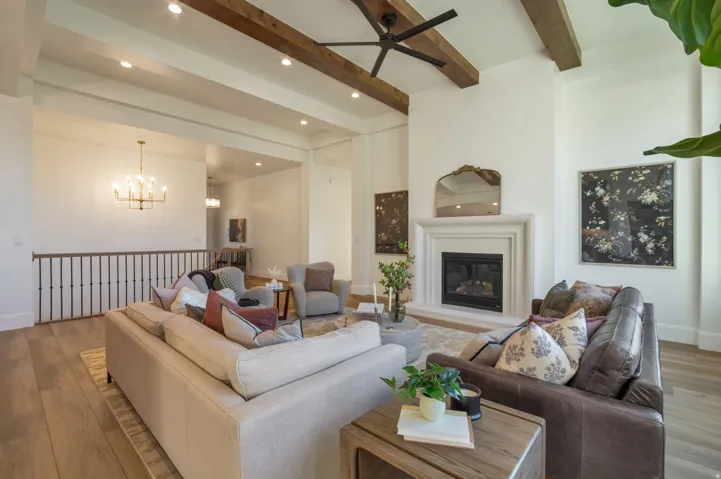 136 W Summerhill Ln, Centerville, Utah 84014