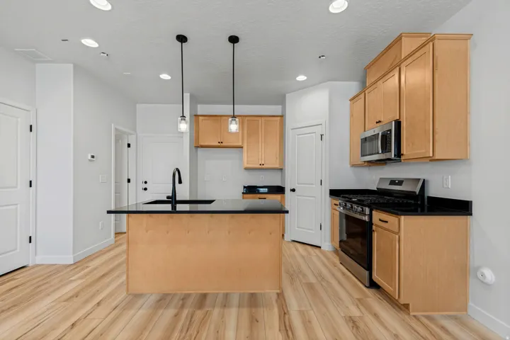1156 W 1550 N #149, Salem, Utah 84653