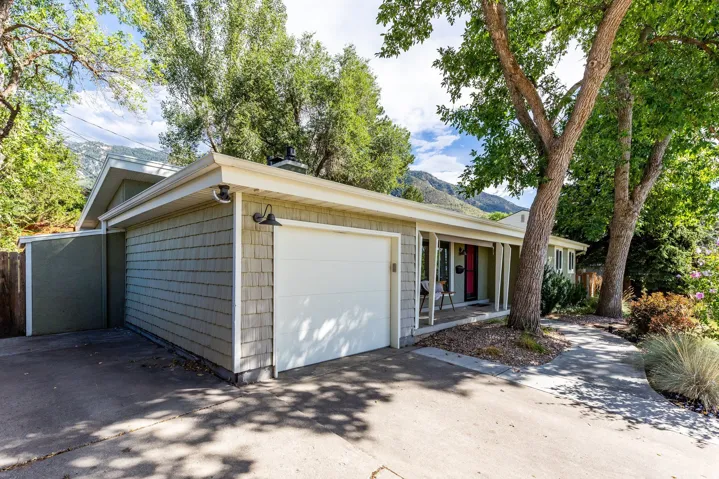 4221 S Fortuna Way, Salt Lake City, Utah 84124