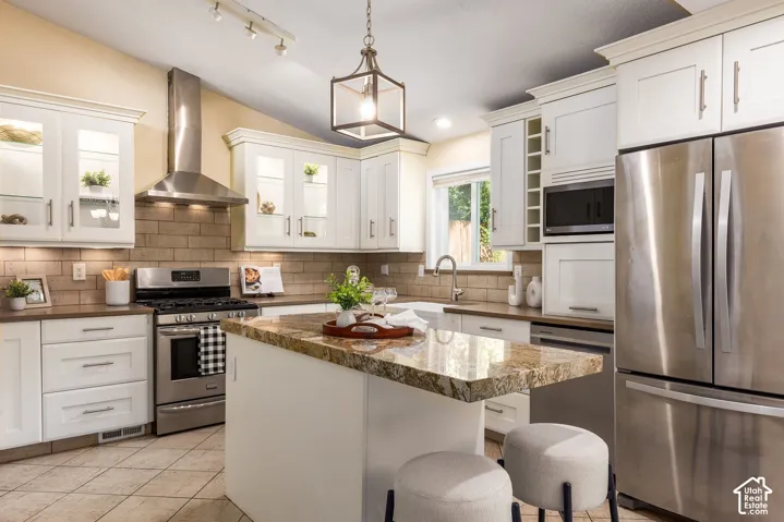4221 S Fortuna Way, Salt Lake City, Utah 84124