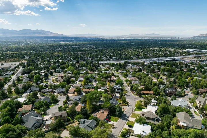 4221 S Fortuna Way, Salt Lake City, Utah 84124