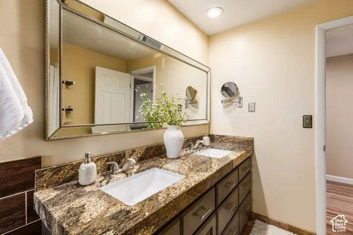 4221 S Fortuna Way, Salt Lake City, Utah 84124