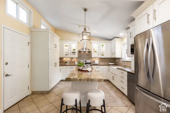 4221 S Fortuna Way, Salt Lake City, Utah 84124