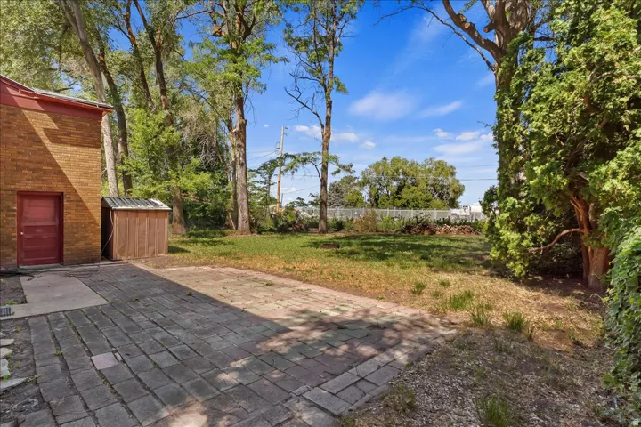 15 E Sylvia Dr, South Ogden, Utah 84405