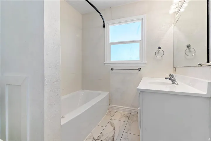 15 E Sylvia Dr, South Ogden, Utah 84405
