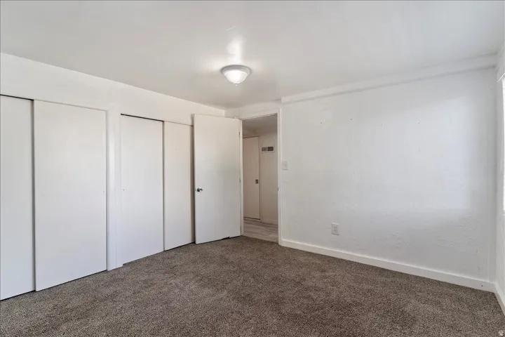 15 E Sylvia Dr, South Ogden, Utah 84405