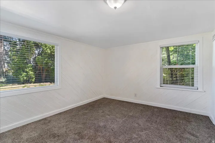 15 E Sylvia Dr, South Ogden, Utah 84405