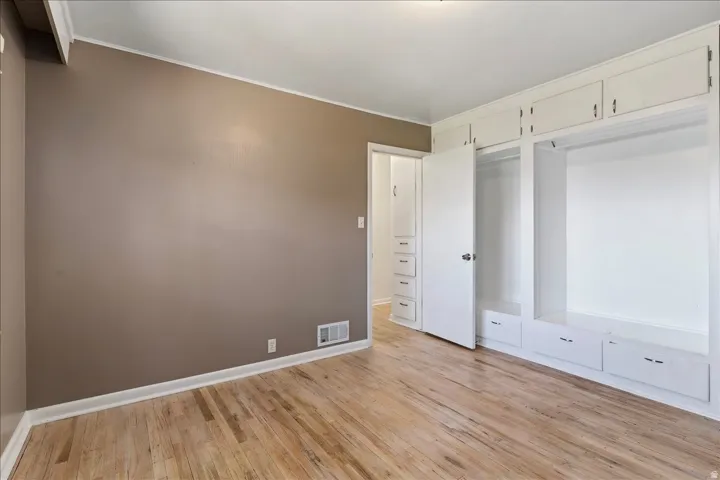 15 E Sylvia Dr, South Ogden, Utah 84405