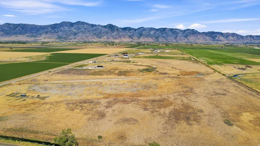 5899 W 4000 N, Corinne, Utah 84307