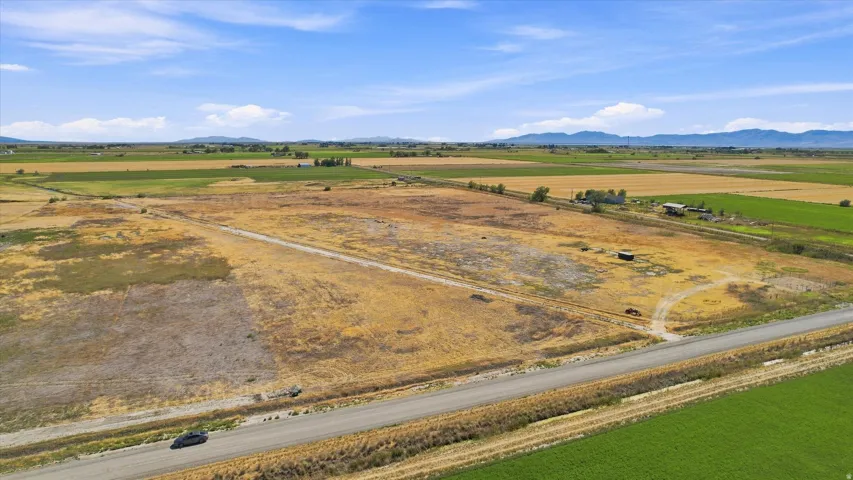 5899 W 4000 N, Corinne, Utah 84307