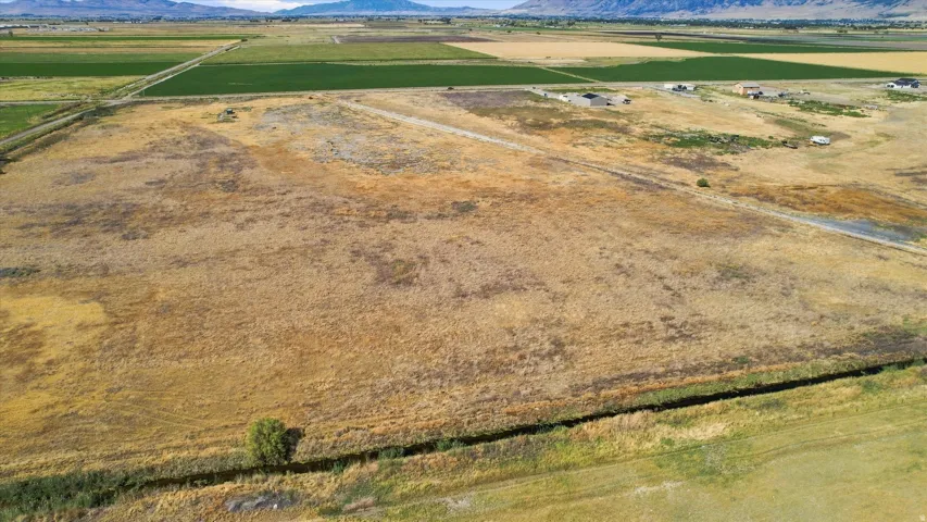 5899 W 4000 N, Corinne, Utah 84307