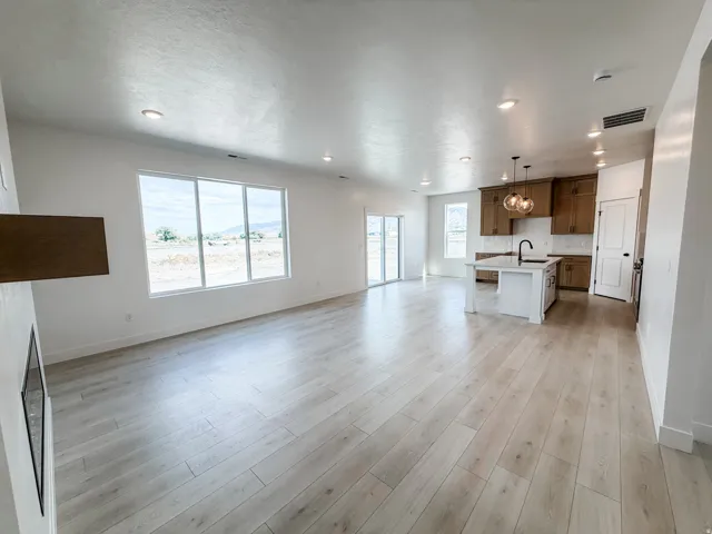 1769 W Rivergate Dr #204, Logan, Utah 84321