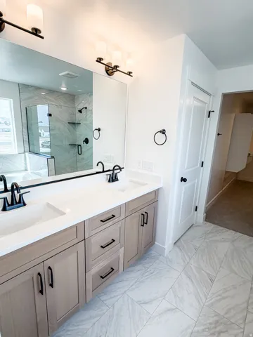 1769 W Rivergate Dr #204, Logan, Utah 84321
