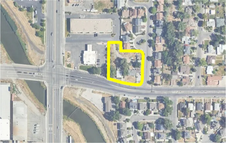 Aerial Map. Illustrating the property boundaries and surrounding infrastructure