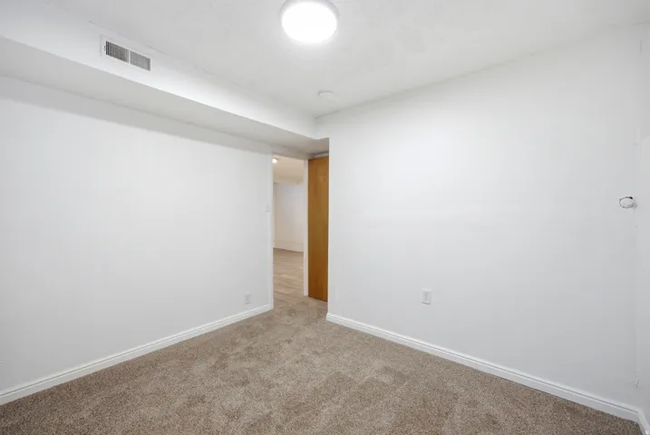 6272 S 400 E, Murray, Utah 84107