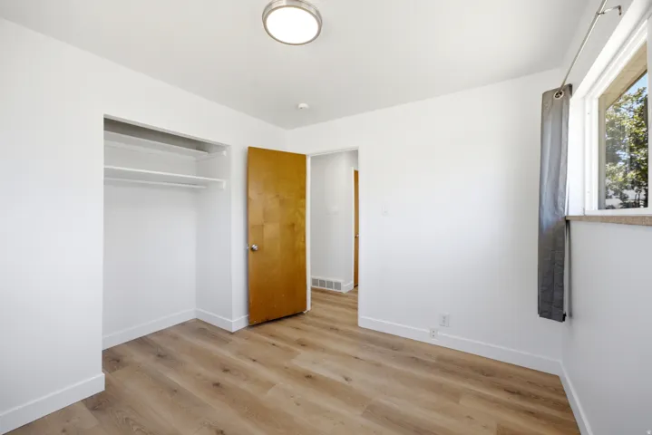 6272 S 400 E, Murray, Utah 84107