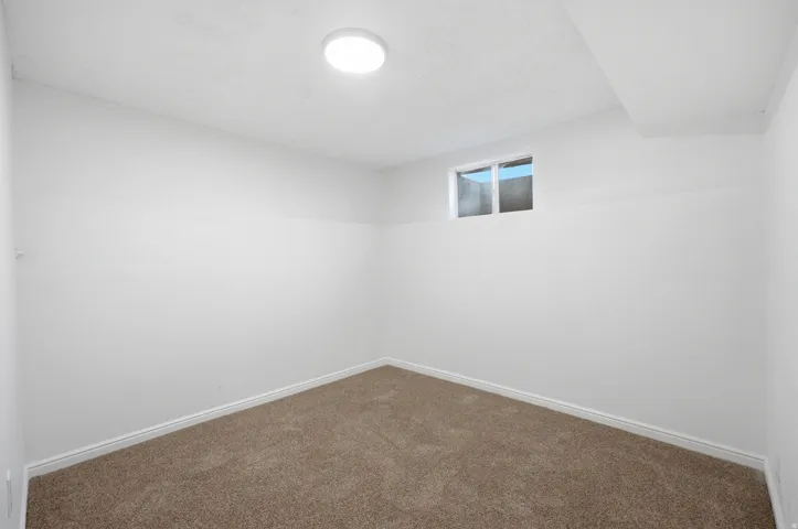 6272 S 400 E, Murray, Utah 84107