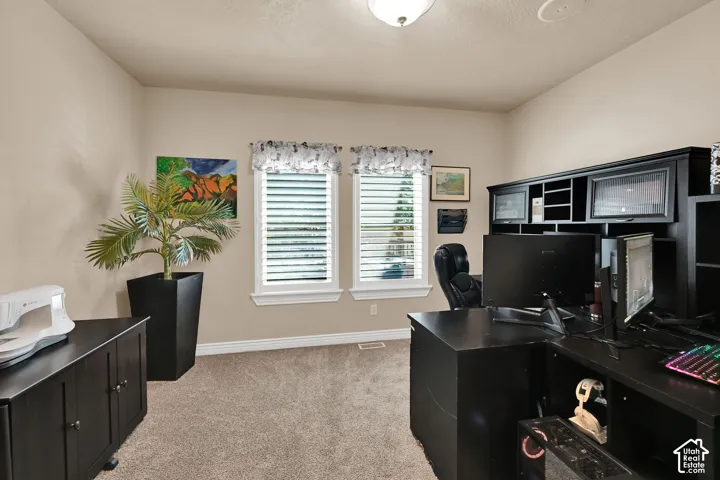 579 W 2400 S, Syracuse, Utah 84075