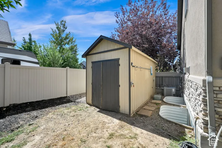 Detached storage shed with double doors