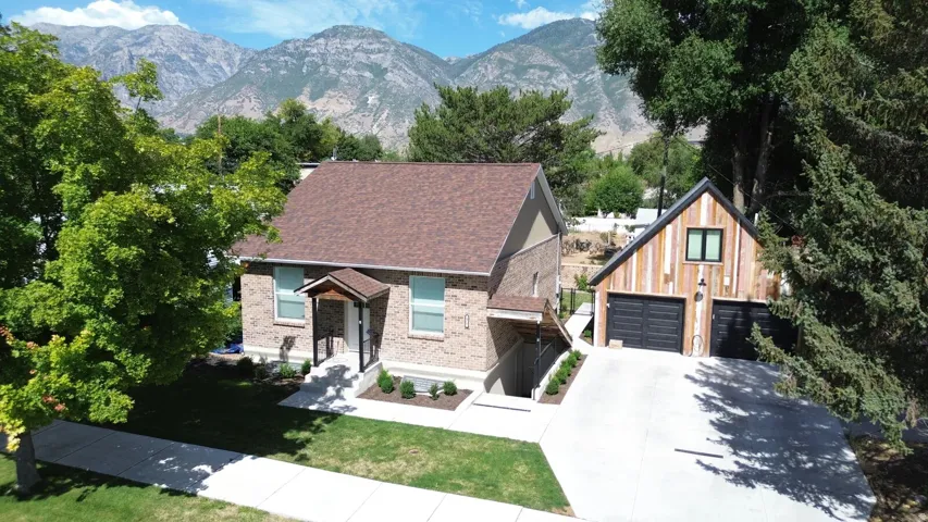 Triplex in Provo