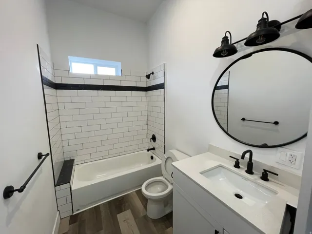 Unit A bathroom #2
