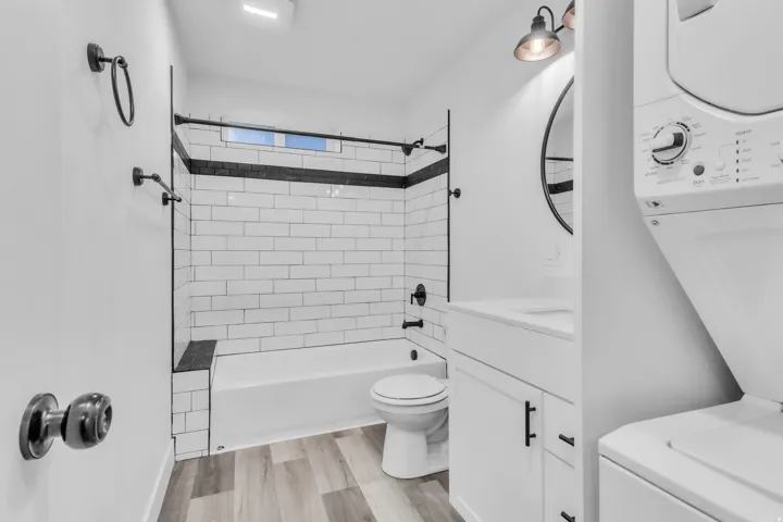 Unit B bathroom #1