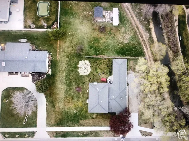 Huge backyard after the fences