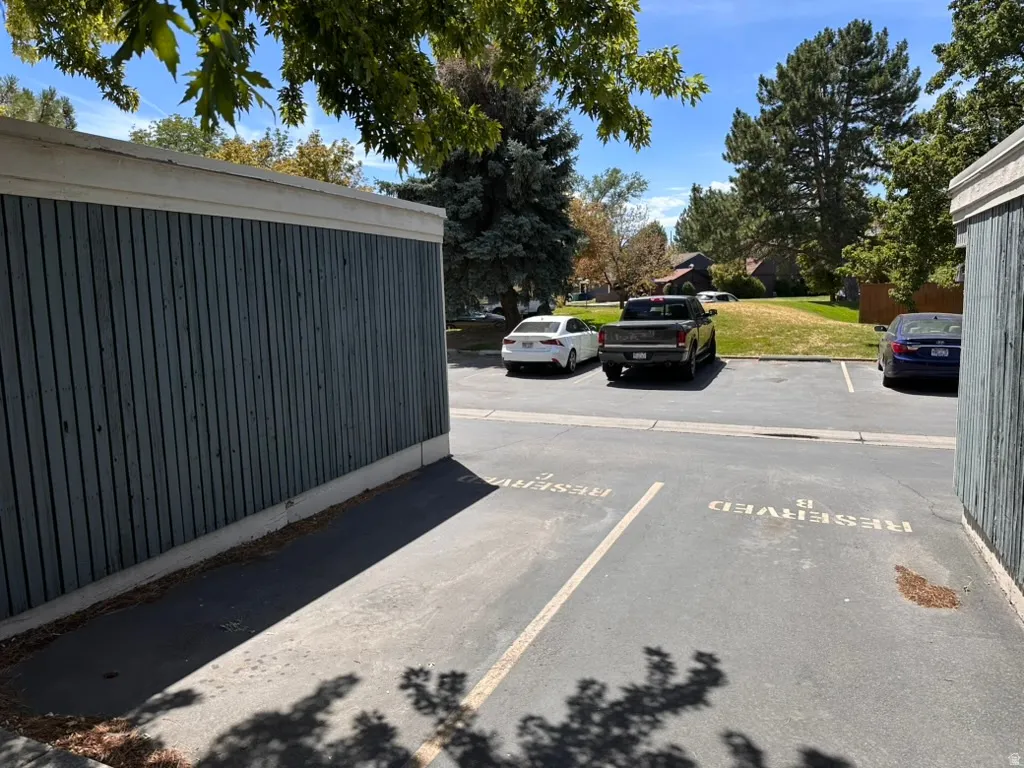 convenient (& actually available) guest parking right across from your parking!