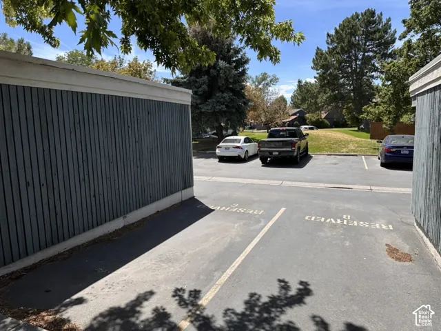 convenient (& actually available) guest parking right across from your parking!
