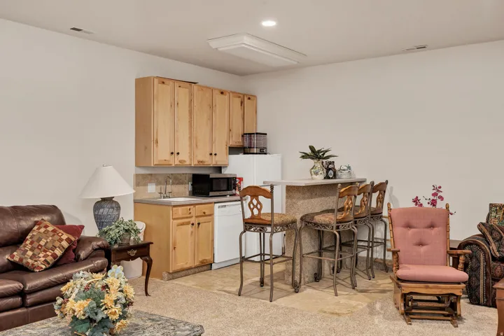 770 Eagleview Dr, Providence, Utah 84332