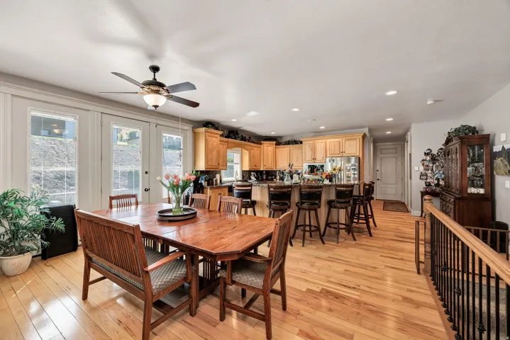 770 Eagleview Dr, Providence, Utah 84332