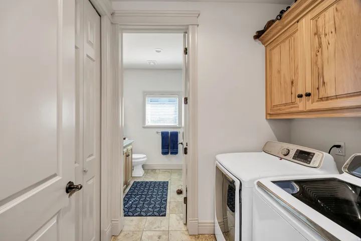 770 Eagleview Dr, Providence, Utah 84332