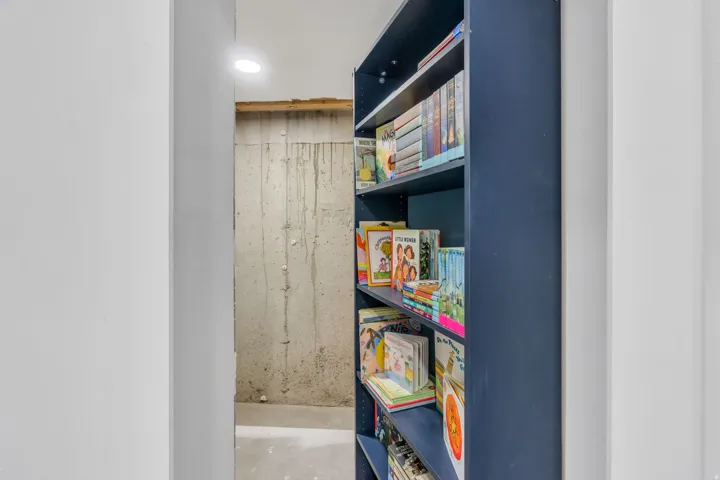 Hidden room behind a bookshelf!!