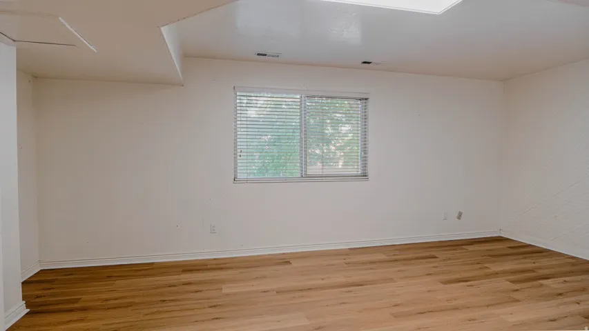 2611 N 1600 E, Layton, Utah 84040