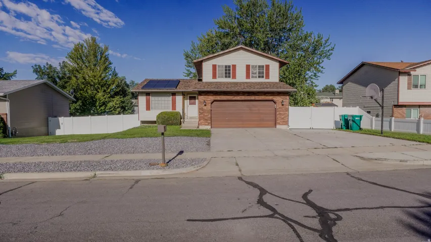 2611 N 1600 E, Layton, Utah 84040