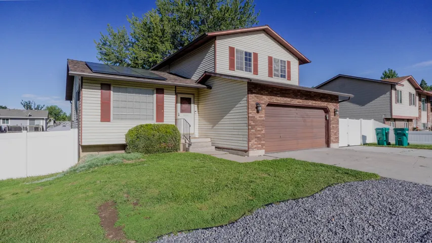 2611 N 1600 E, Layton, Utah 84040
