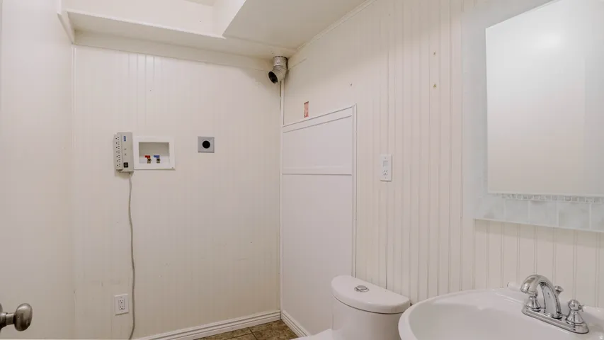 2611 N 1600 E, Layton, Utah 84040