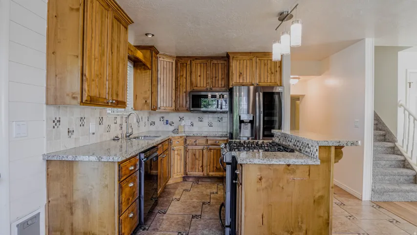 2611 N 1600 E, Layton, Utah 84040