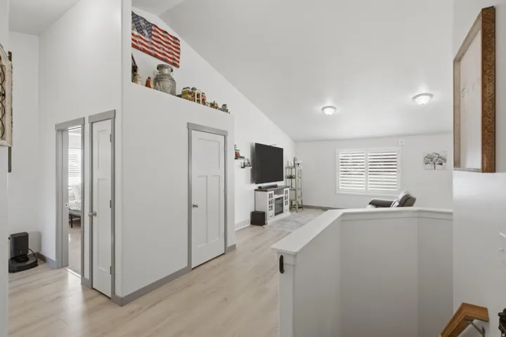 Vaulted ceilings with recessed lighting