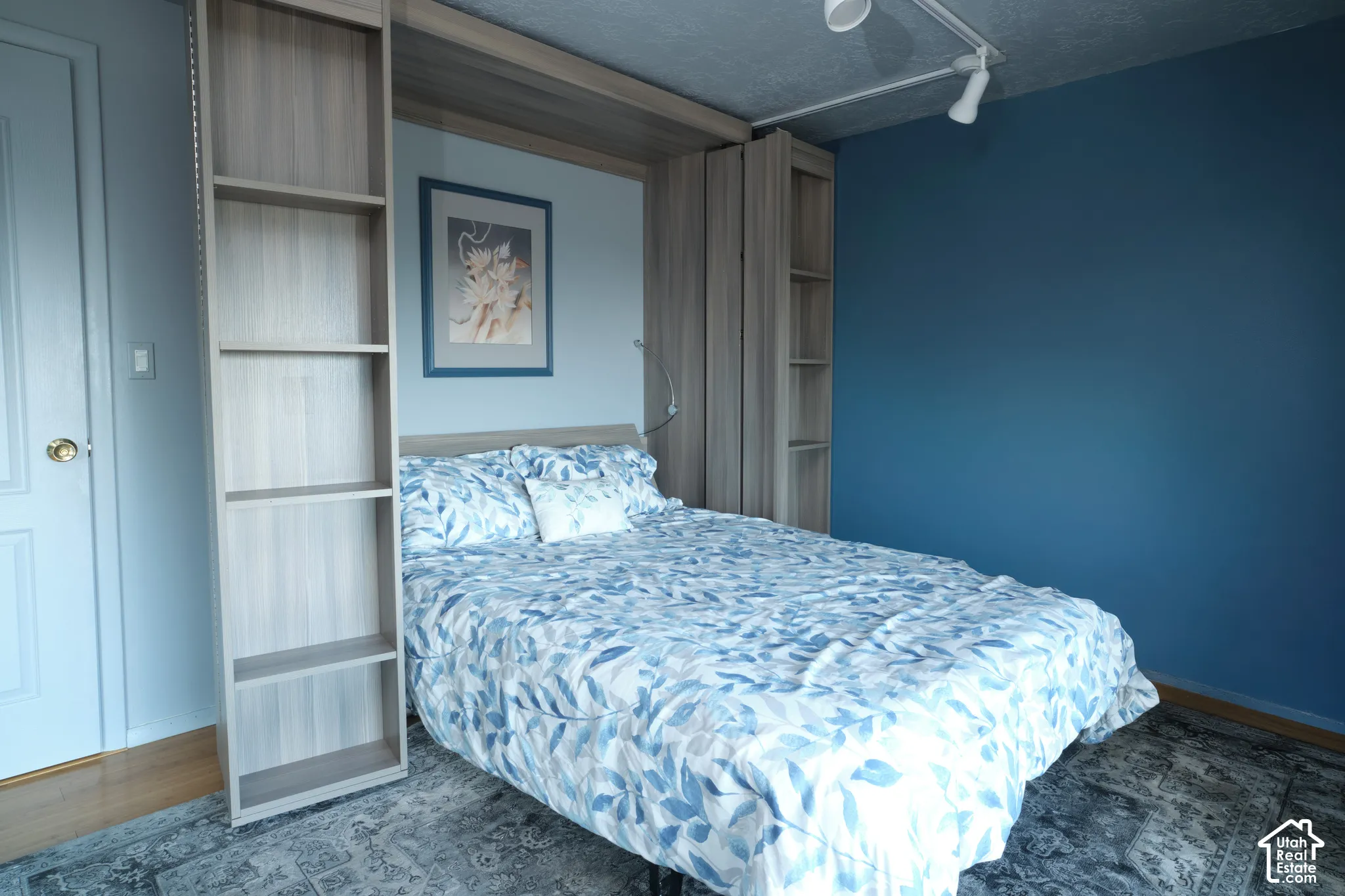 Murphy bed
