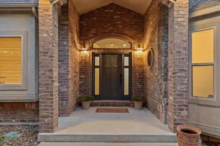 3203 E Fernwood Dr, Layton, Utah 84040